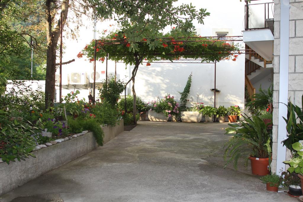 Apartments Becic Budva Luaran gambar