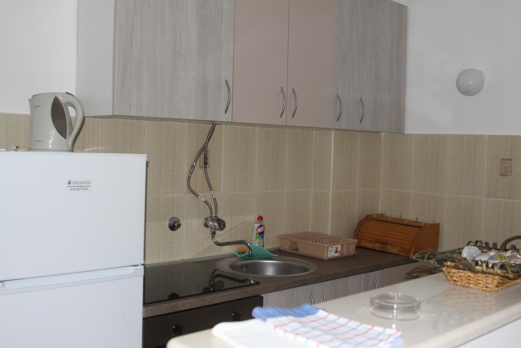 Apartments Becic Budva Bilik gambar